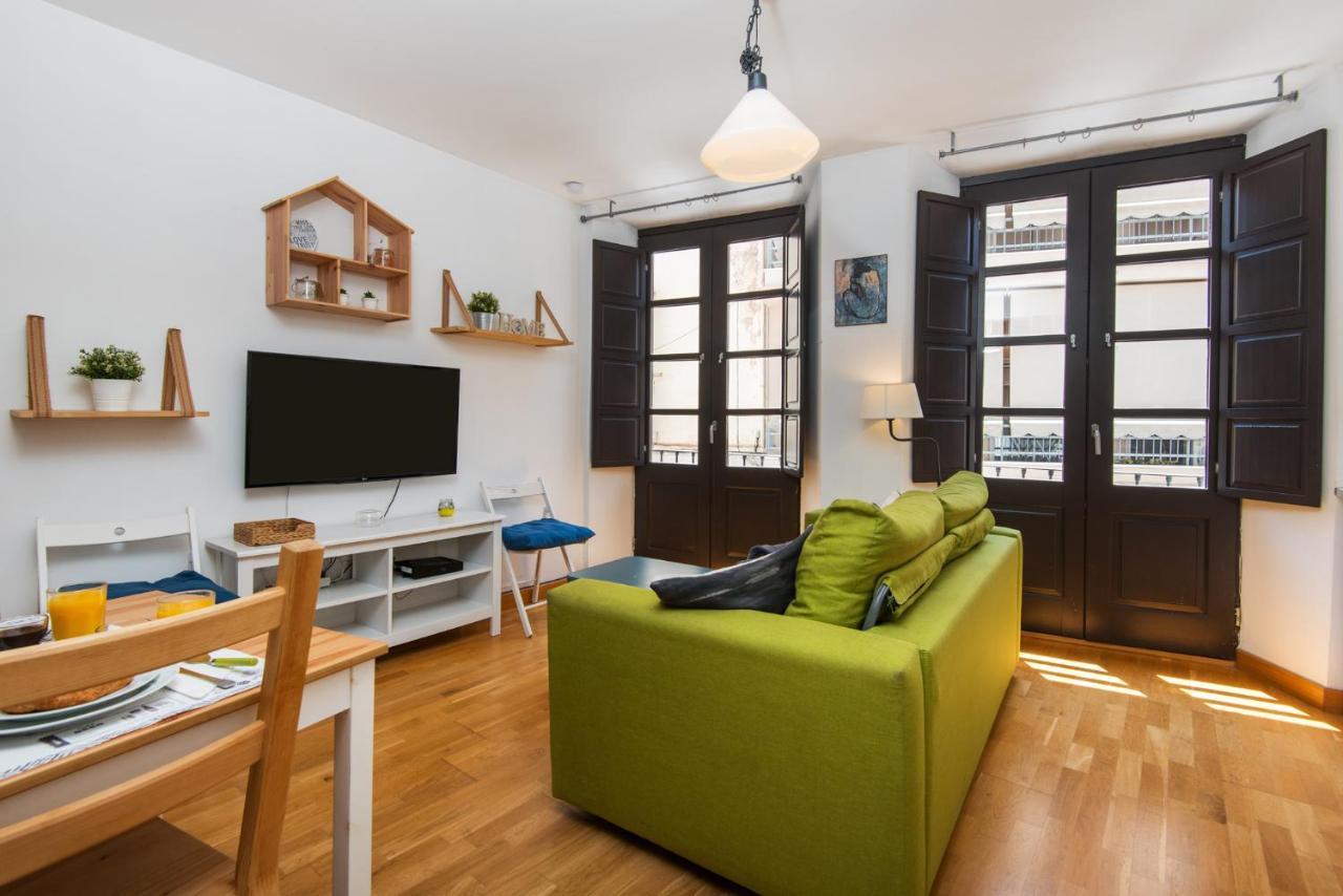El Balcon Del Pintor, The Best Option In The Historic Center Of Malaga Apartamento Exterior foto